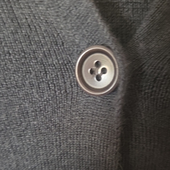 Cardigan/shell Sweater Set - Picture 4 of 5